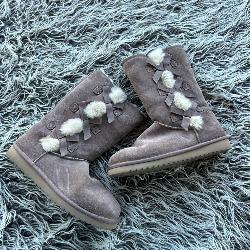 Koolaburra by UGG Size 10 Women’s Suede Bow Tall Boots Victoria Cinder.